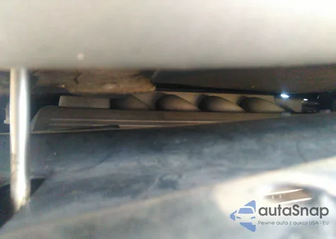 2007 Volvo S80 V8 z USA, uszkodzony, nr VIN YV1AH852271018259